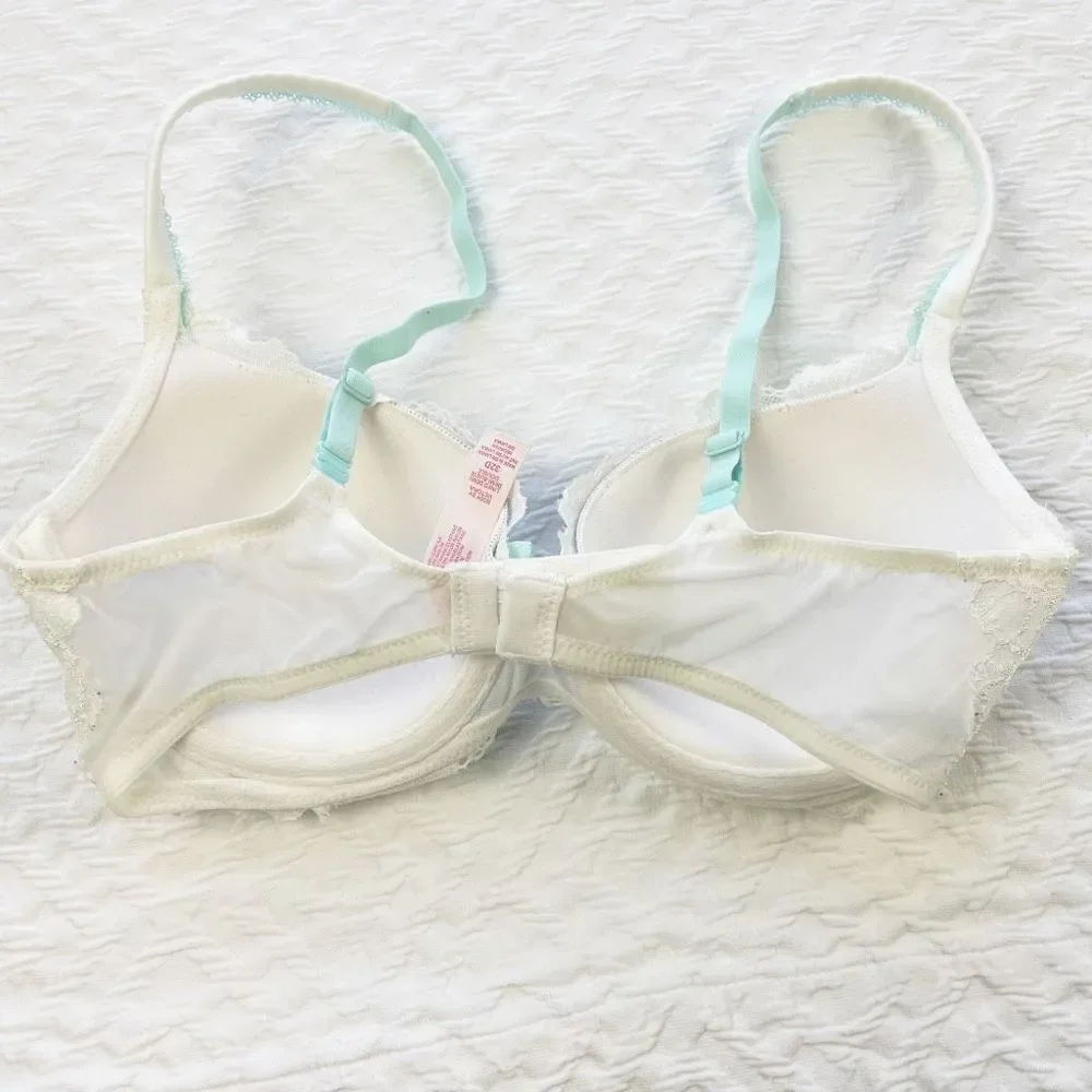 BUY 1 GET 1 FREE Victorias Secret Body By Victoria Lined Demi 32D white blue gre
